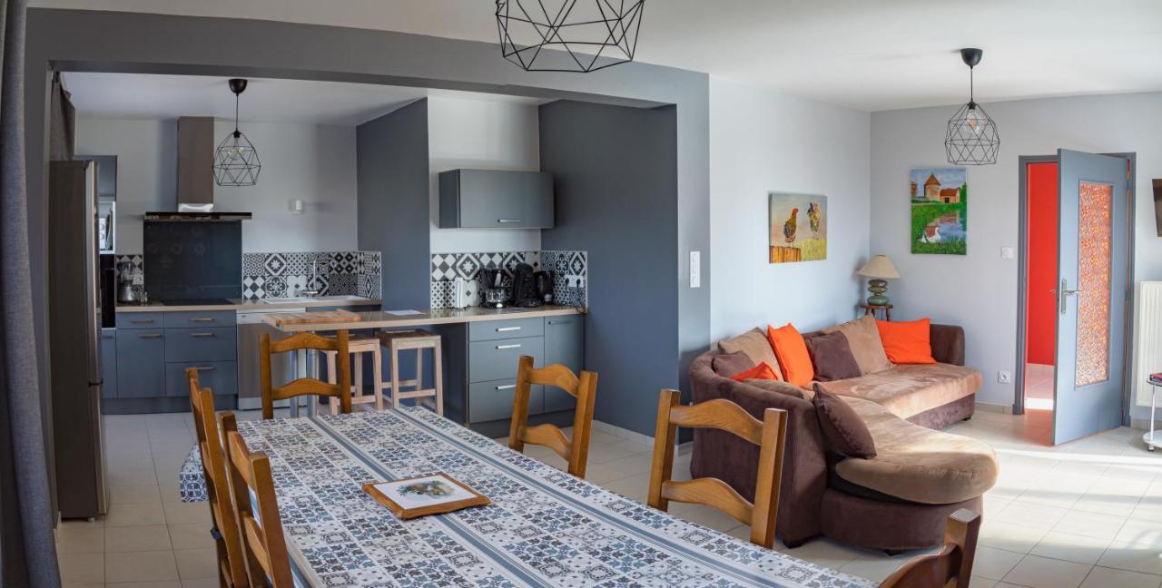 Paisible Maison Entiere 140M2 Avec Veranda Vue Sur La Campagne Renwez Exteriér fotografie